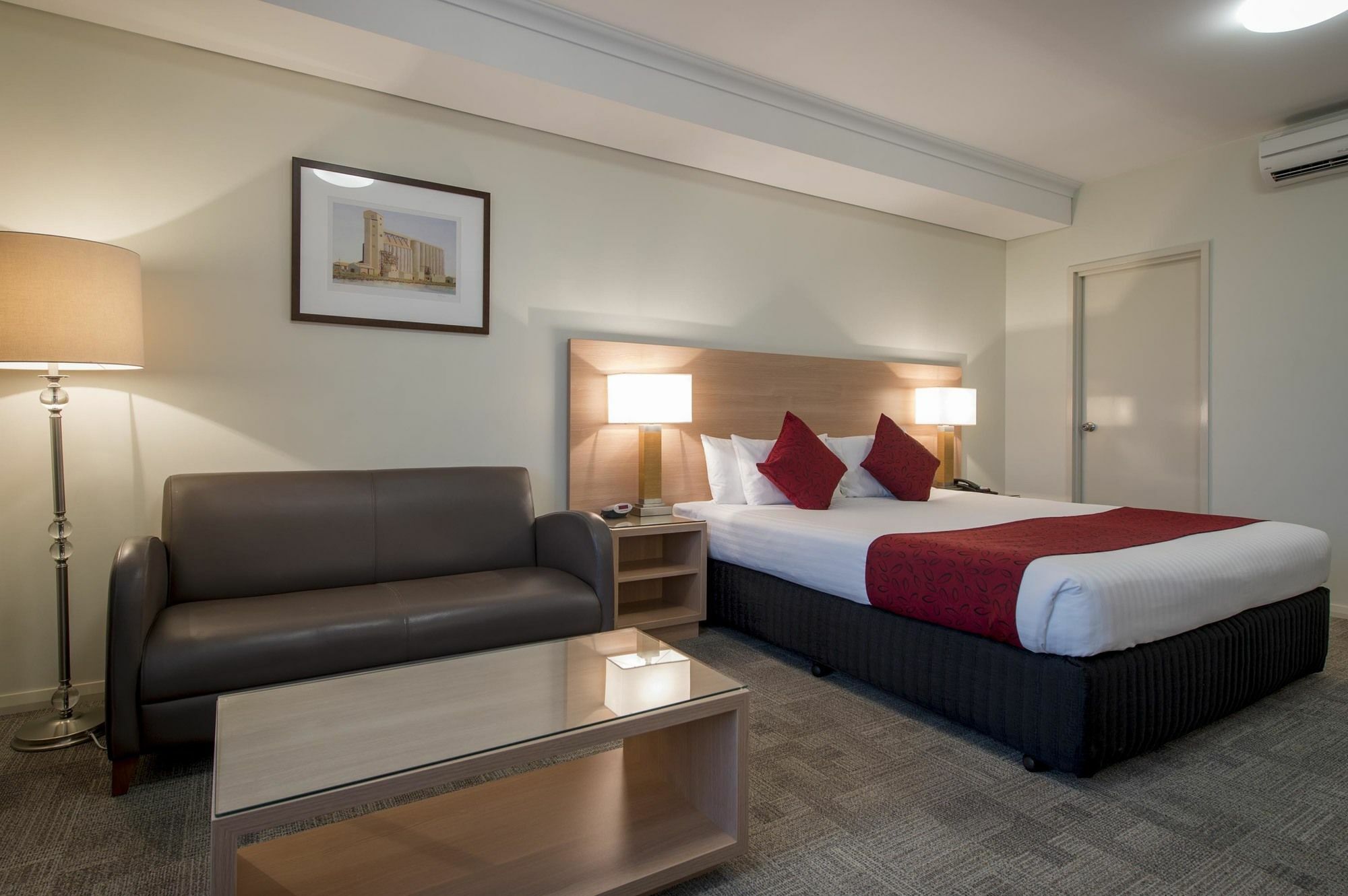 Bunbury Hotel Koombana Bay Eksteriør billede